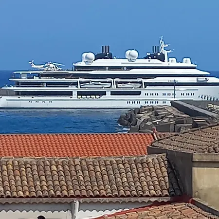 Alba Marina E Tramonti Etnei * Riposto