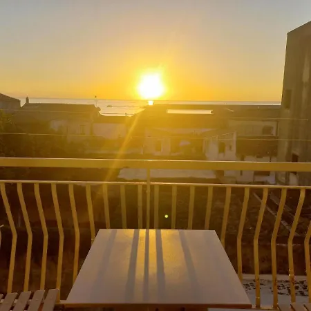 Alba Marina E Tramonti Etnei Apartament *